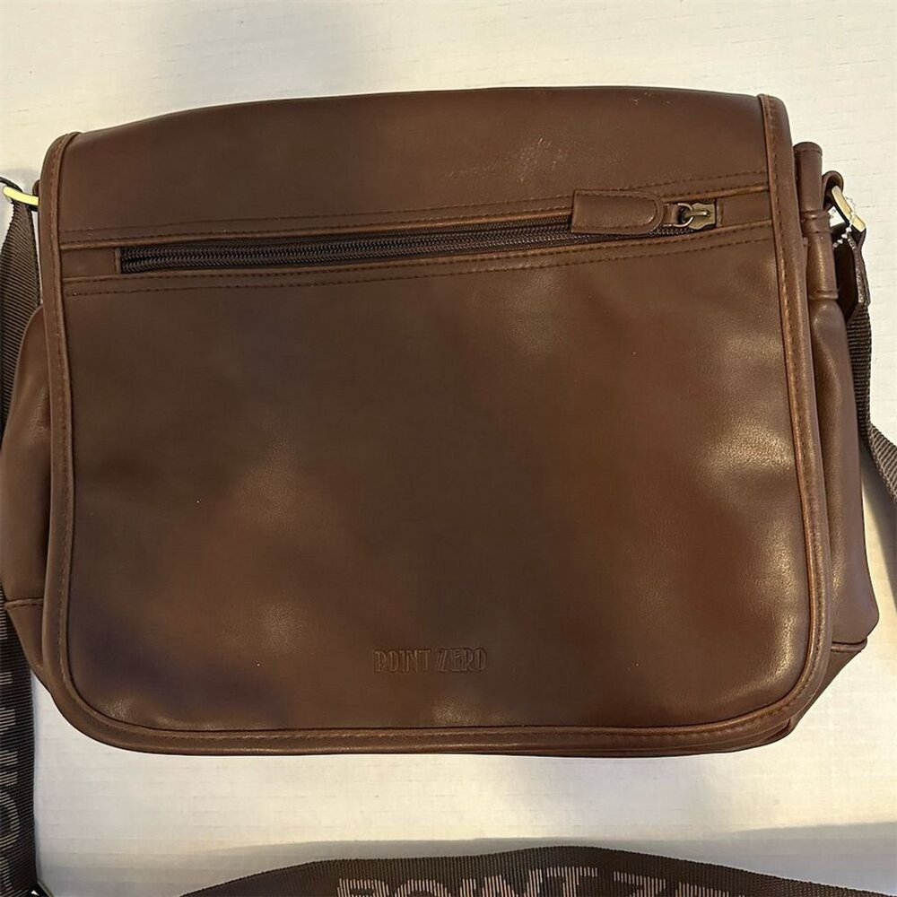 Point Zero Unisex Dark Brown Messenger Bag Adjustable Strap Casual